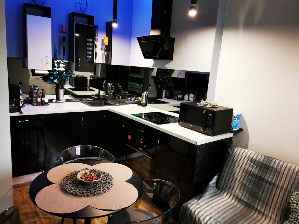Apartament Sabrina Central Брашов Екстериор снимка
