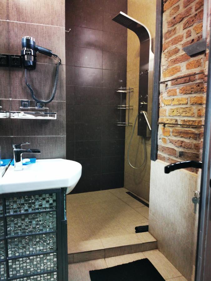 Apartament Sabrina Central Брашов Екстериор снимка